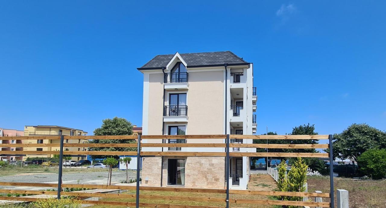 Nea Apartments Ahtopol Luaran gambar